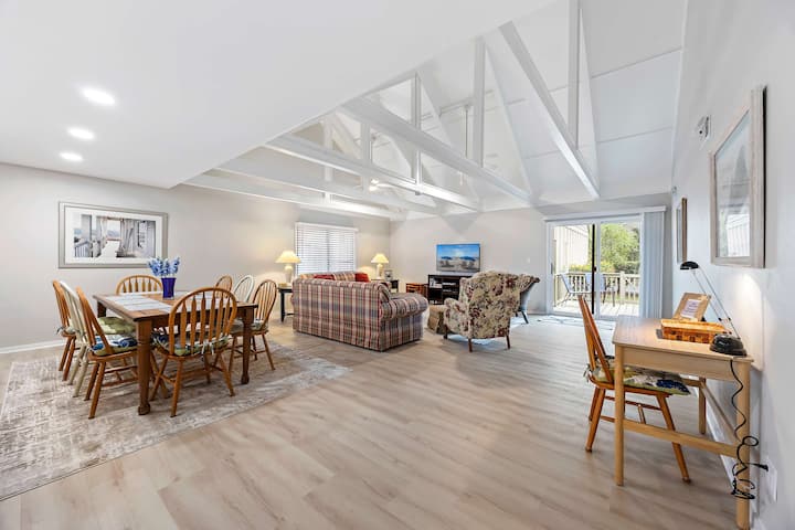 Pet Friendly Gem | Near Golf, Beach & Marina - Île de Hilton-Head, SC