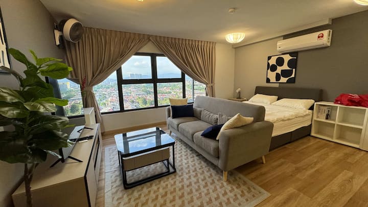 Arte Cheras: 3 Bedroom Modern Stay - Kuala Lumpur