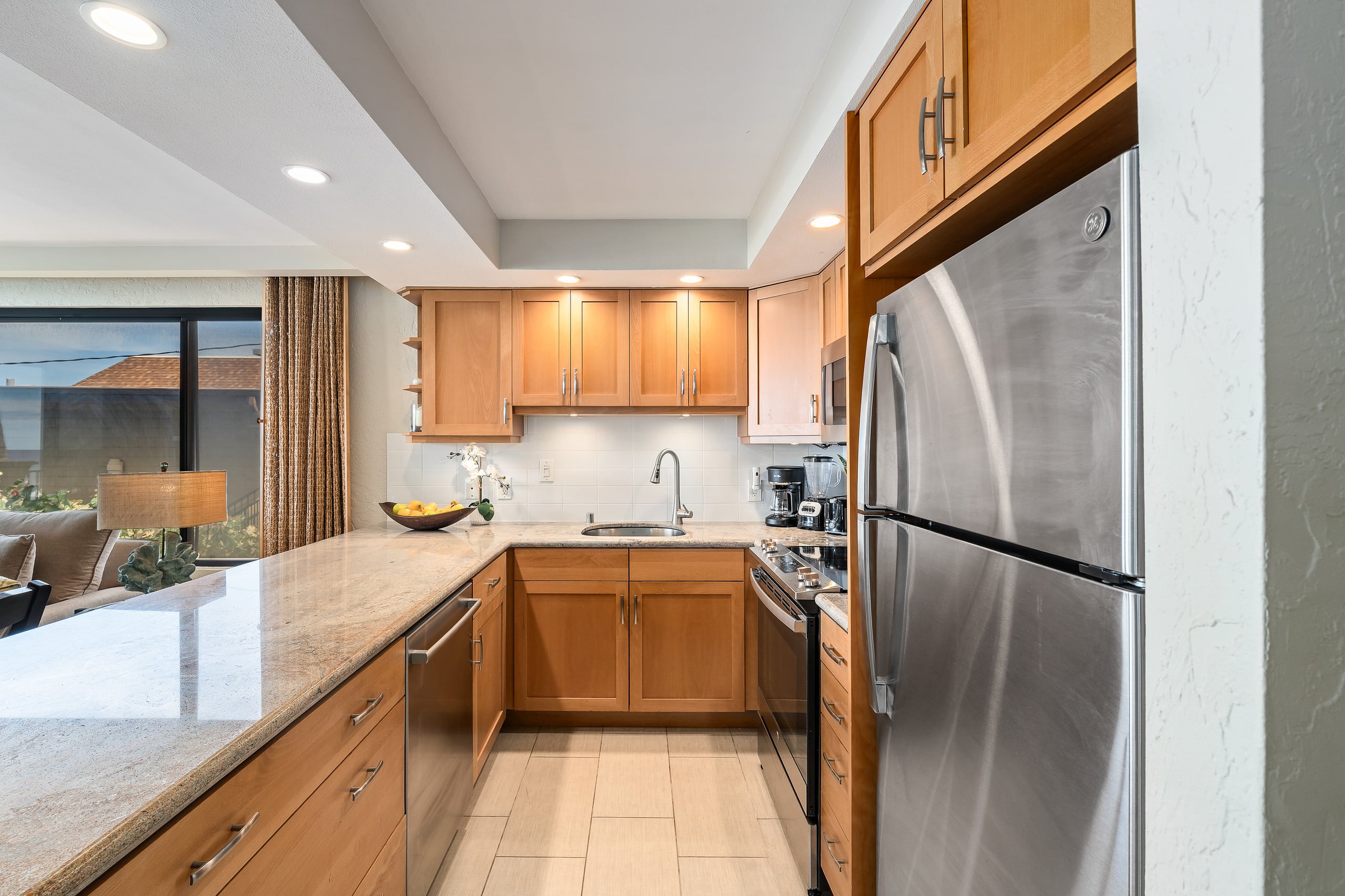 Condo in Lahaina · ★4.89 · 1 bedroom · 2 beds · 1 bath - Image 7