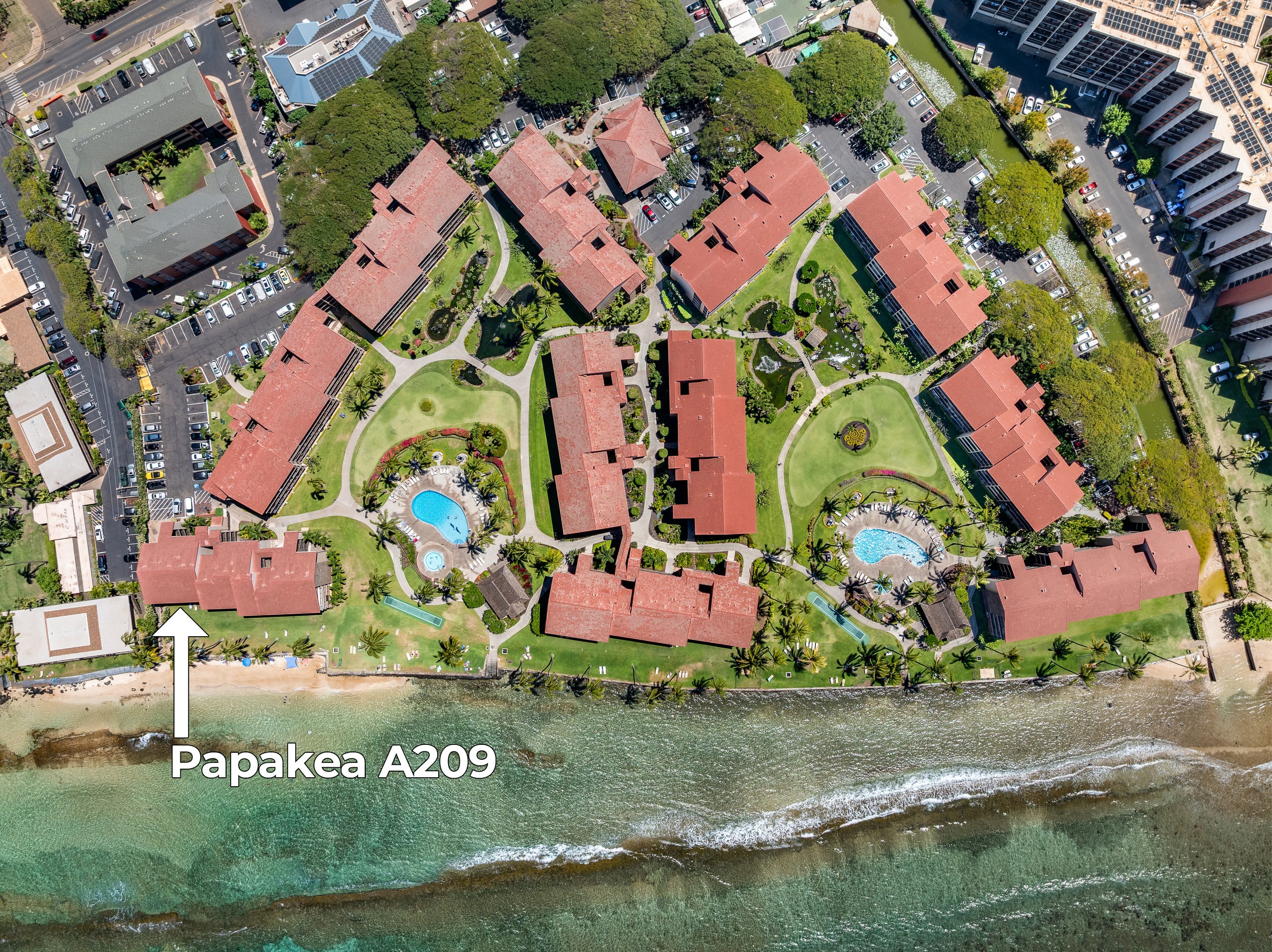 Condo in Lahaina · ★4.89 · 1 bedroom · 2 beds · 1 bath - Image 41
