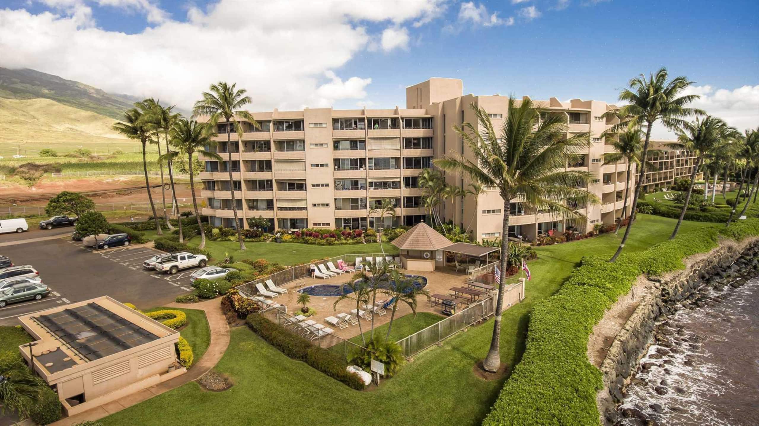 Condo in Maalaea · ★4.76 · 1 bedroom · 2 beds · 1 private bath - Image 27