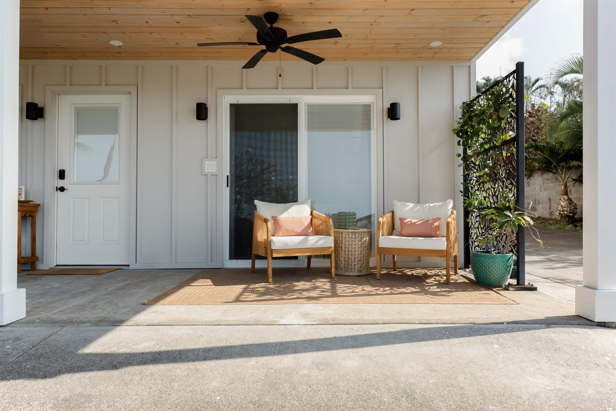 Hale Iki • AC • Cozy Ocean View • Sleeps 4 - Photo 27