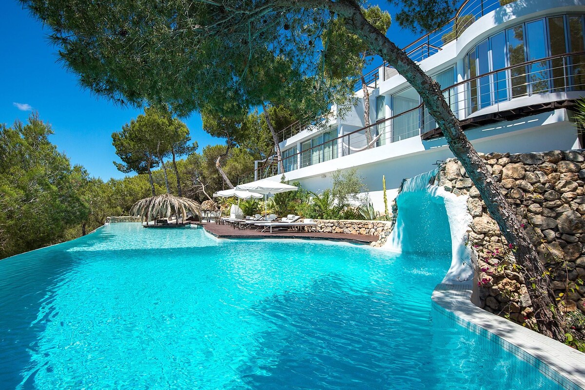 Villa Roca Ibiza A dreamy VIP retreat 2