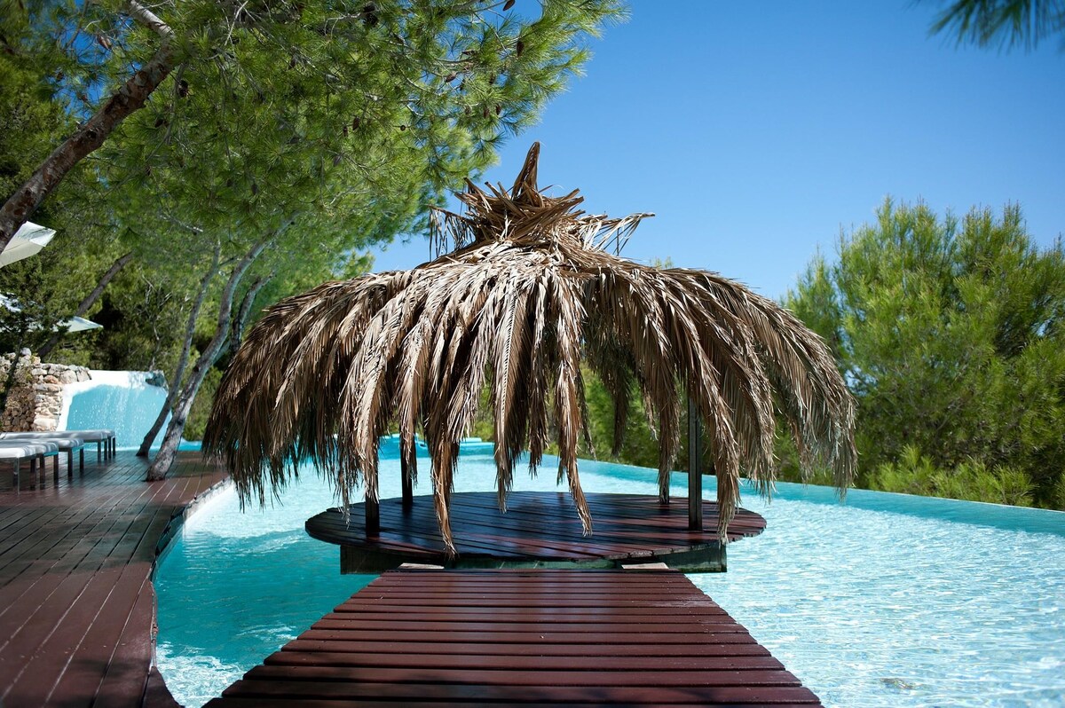 Villa Roca Ibiza A dreamy VIP retreat 5