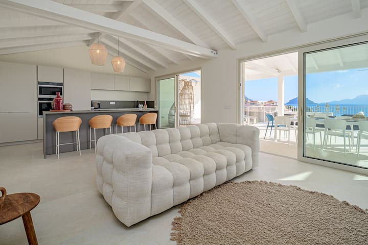 Villa Cala Luna - By And Service - Olbia