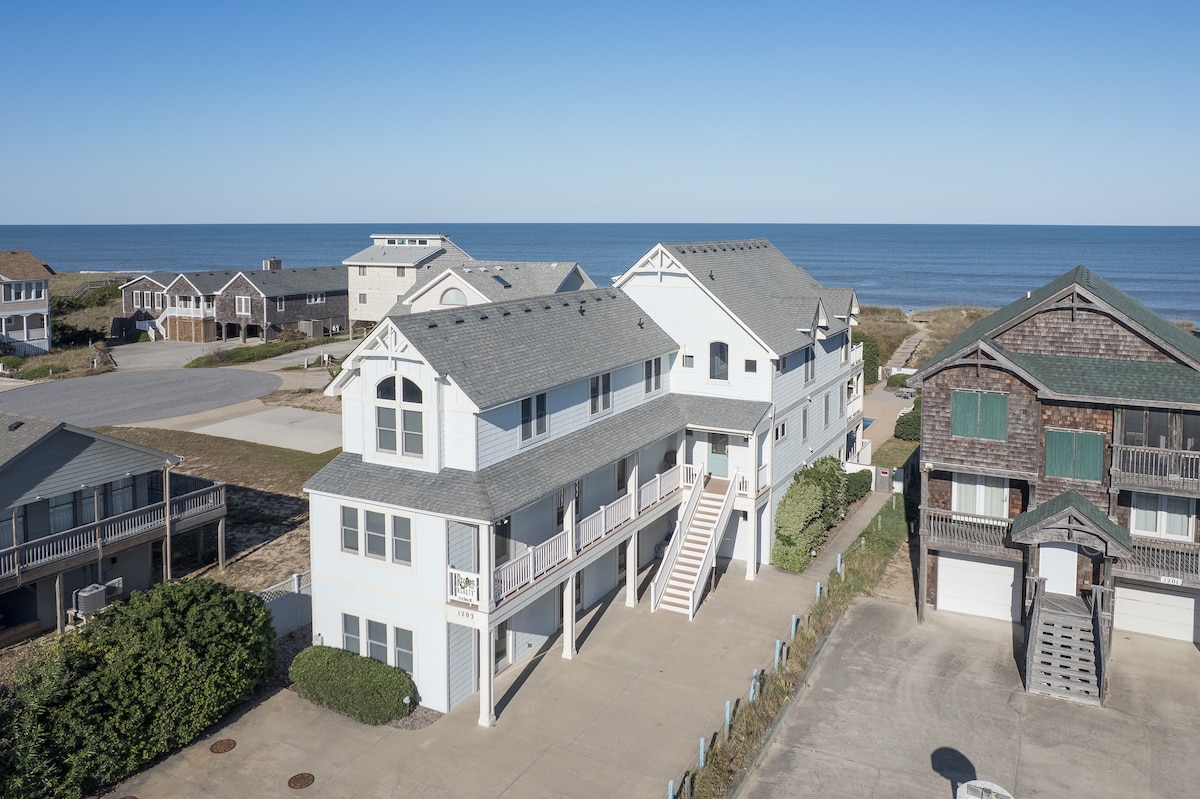 Oceanfront KDH | Pool, Theater & Sleeps 20