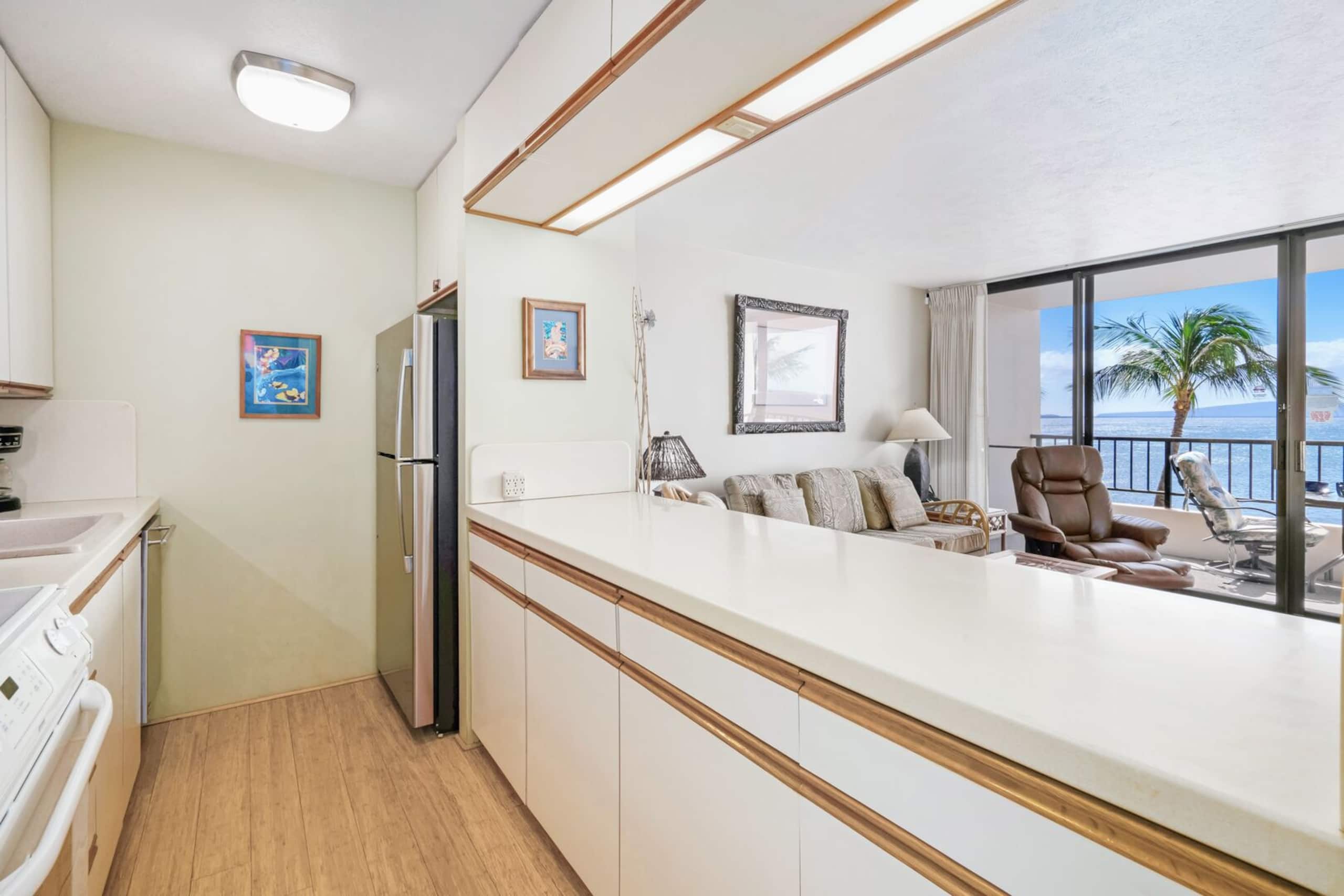Oceanfront unit - Sugar Beach 528 - Image 6