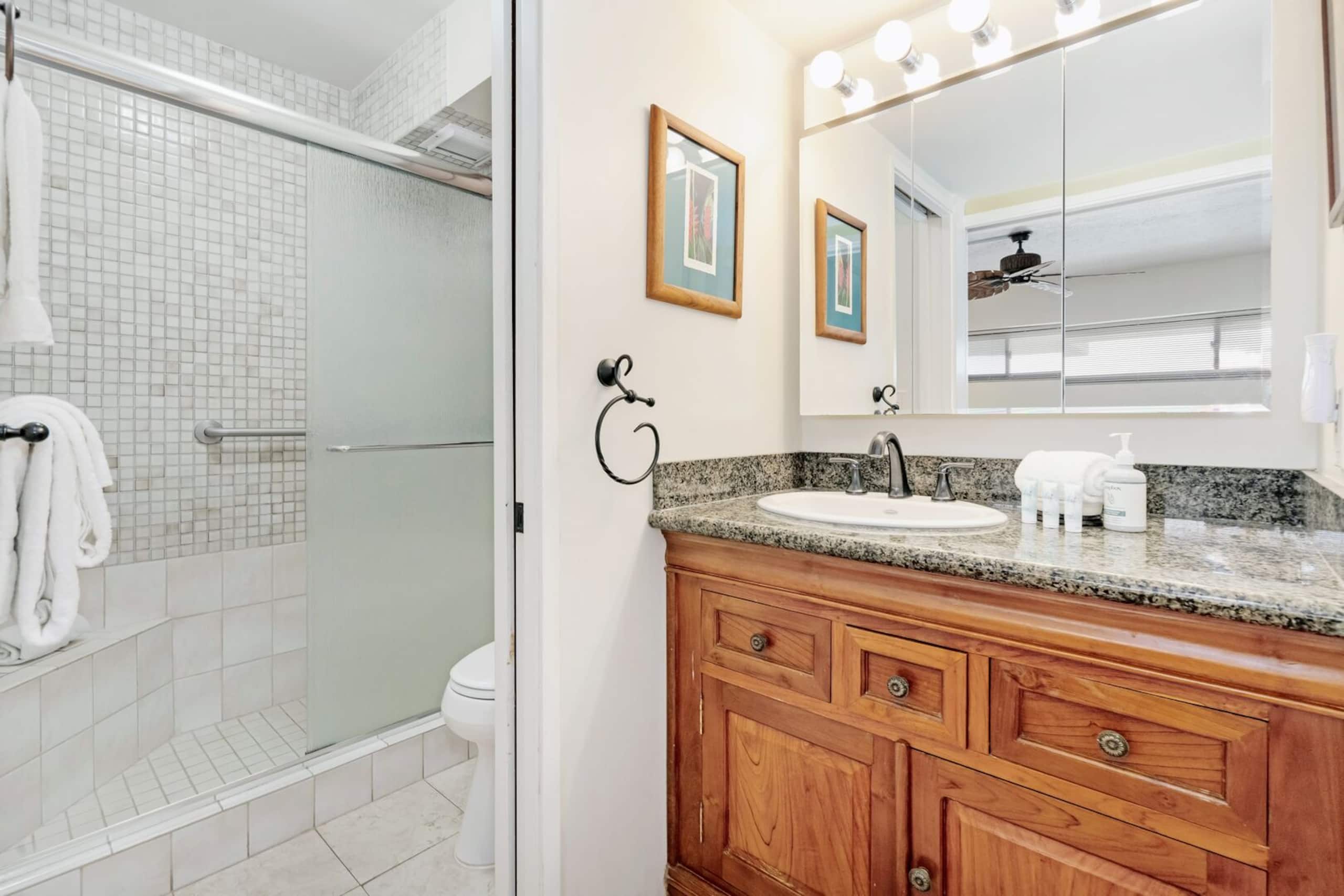 Oceanfront unit - Sugar Beach 528 - Image 35