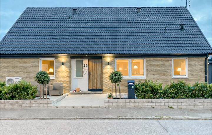 Stunning Home In Ystad - Ystad