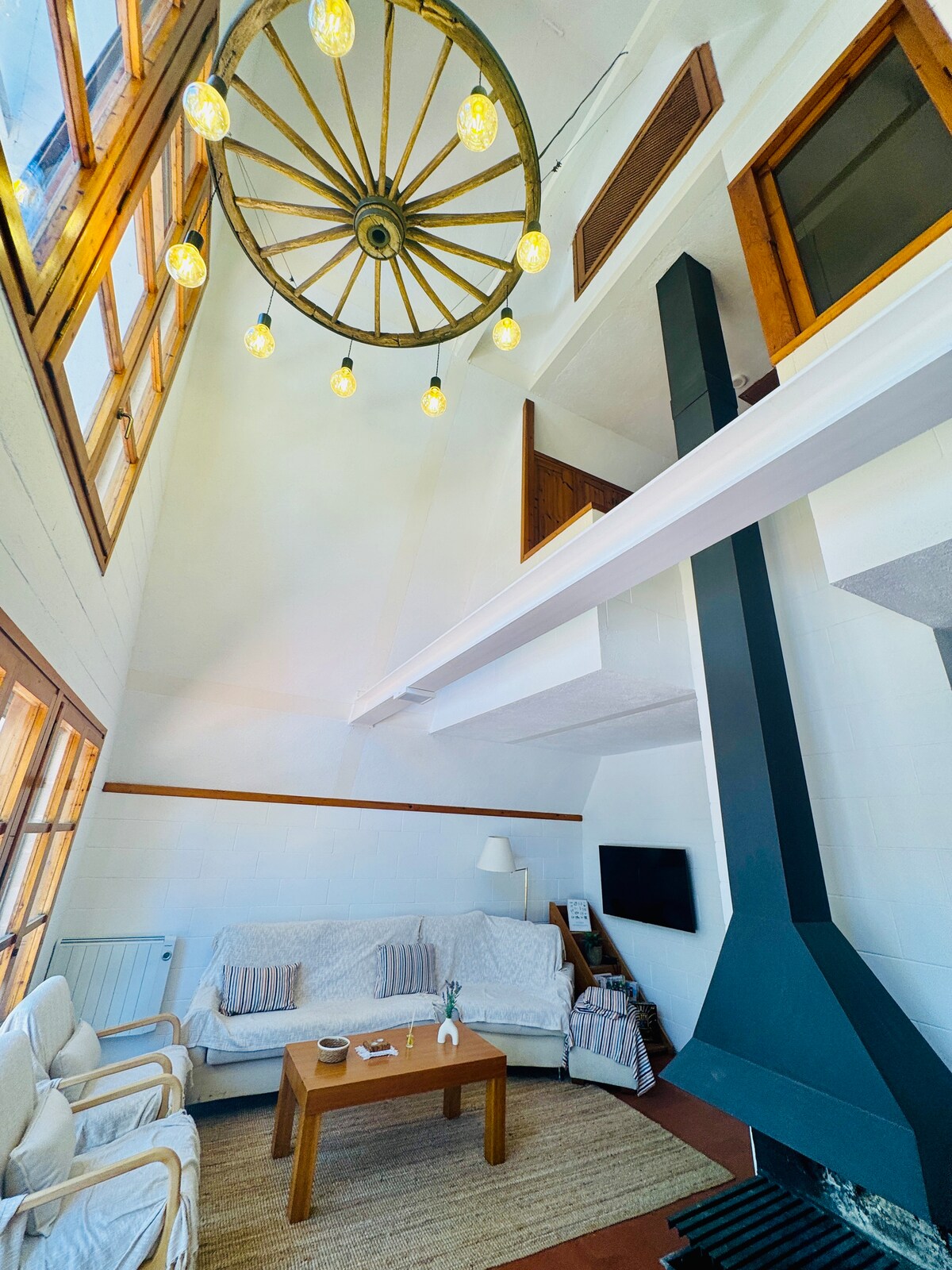 Caro Vergés&Forés Booth 4