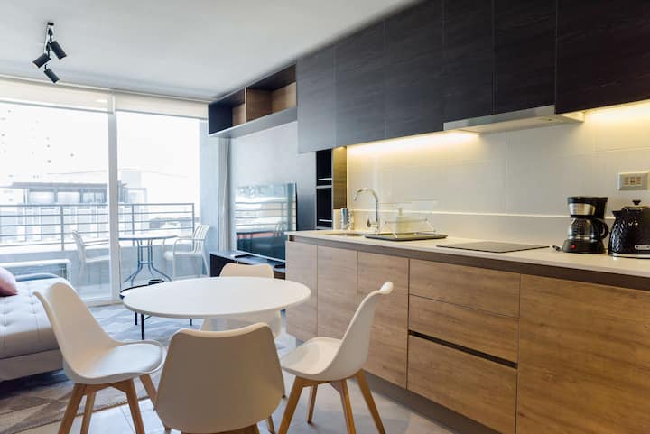 Chic Nunoa Apt Cozy Stay For 5 With Views - Providencia