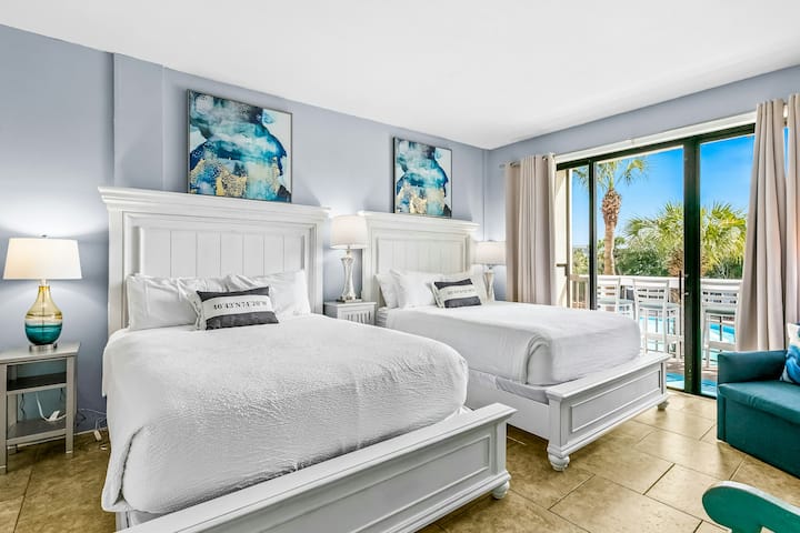 Bright Studio Soundview 2nd-floor | Balcony - Fort Walton Beach, FL