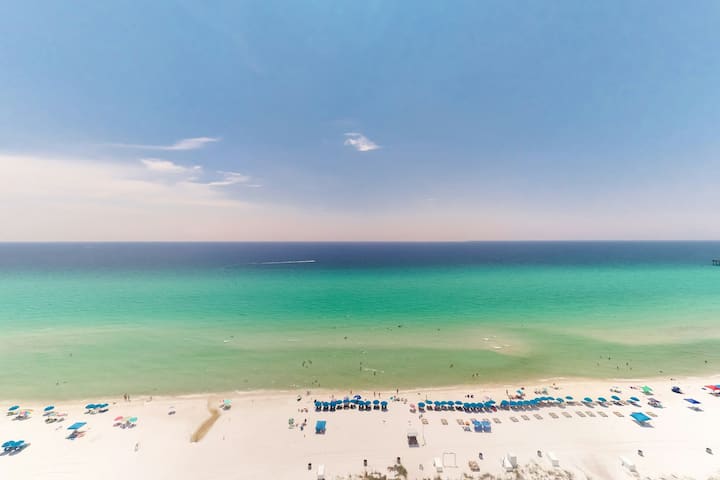 Lovely 3br Gulffront 3rd-floor | Balcony | Pool - Panama City Beach, FL