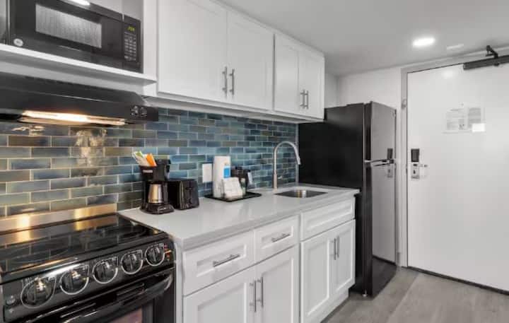 Beachfront Oasis W/ Pools & Water Park | 4 Units - Myrtle Beach, SC