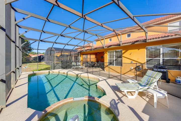 Poolside Living: Family Retreat 12 Mi To Disney - Davenport, FL