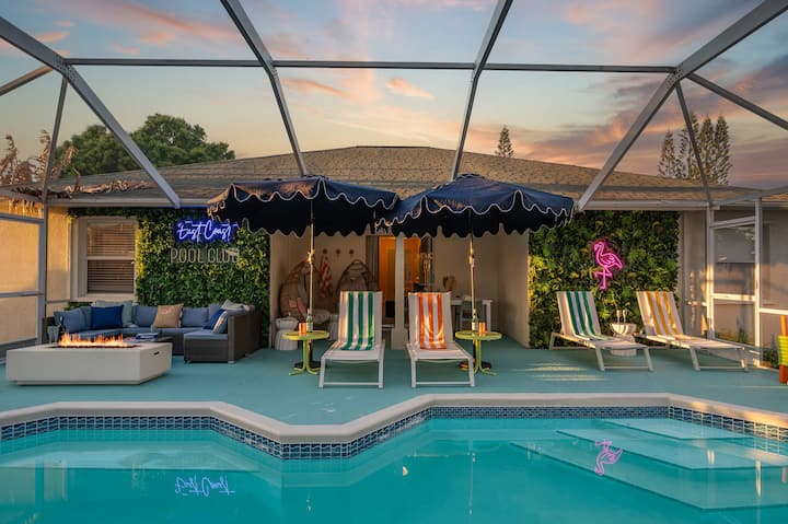 Relaxed Home W/ Fire Pit & Backyard - Vero Beach, FL