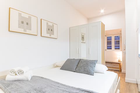 Top Airbnb: Cozy Alcântara Studio with Shared Pool & Garden in Alcântara