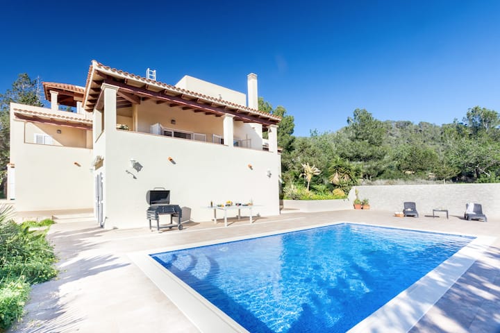 Can Jordi · Nature, Piscine Et Super Emplacement - Ibiza