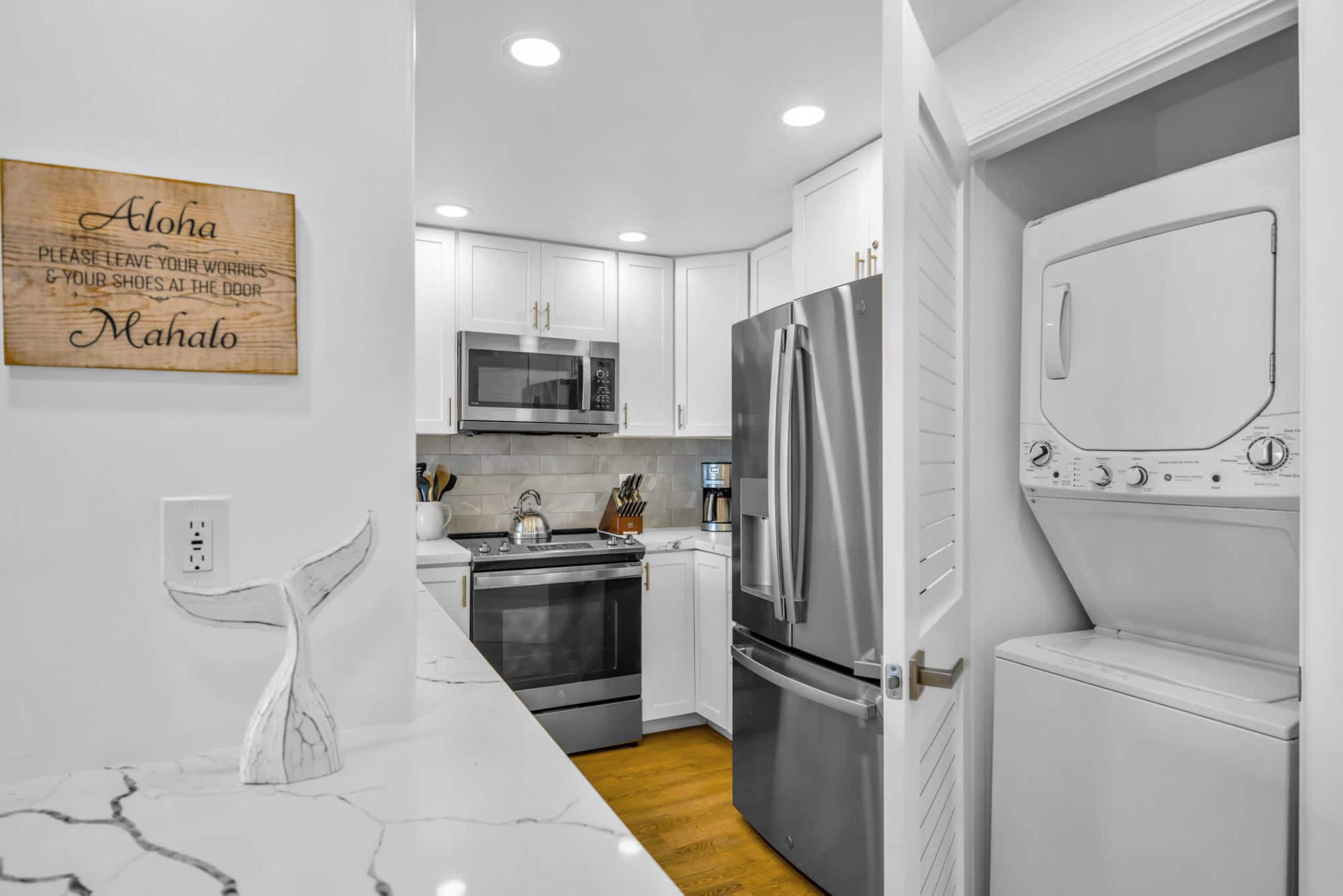 Condo in Lahaina · ★5.0 · 2 bedrooms · 3 beds · 2 private baths - Image 10