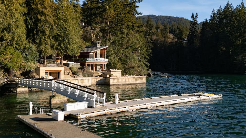A stone-and-glass villa on Chuckanut Drive, Bellingham, Washington, United States, photo 2 of 10