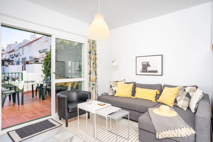 Miramar Sunny Patio By Costarentals Ref 79 - Fuengirola