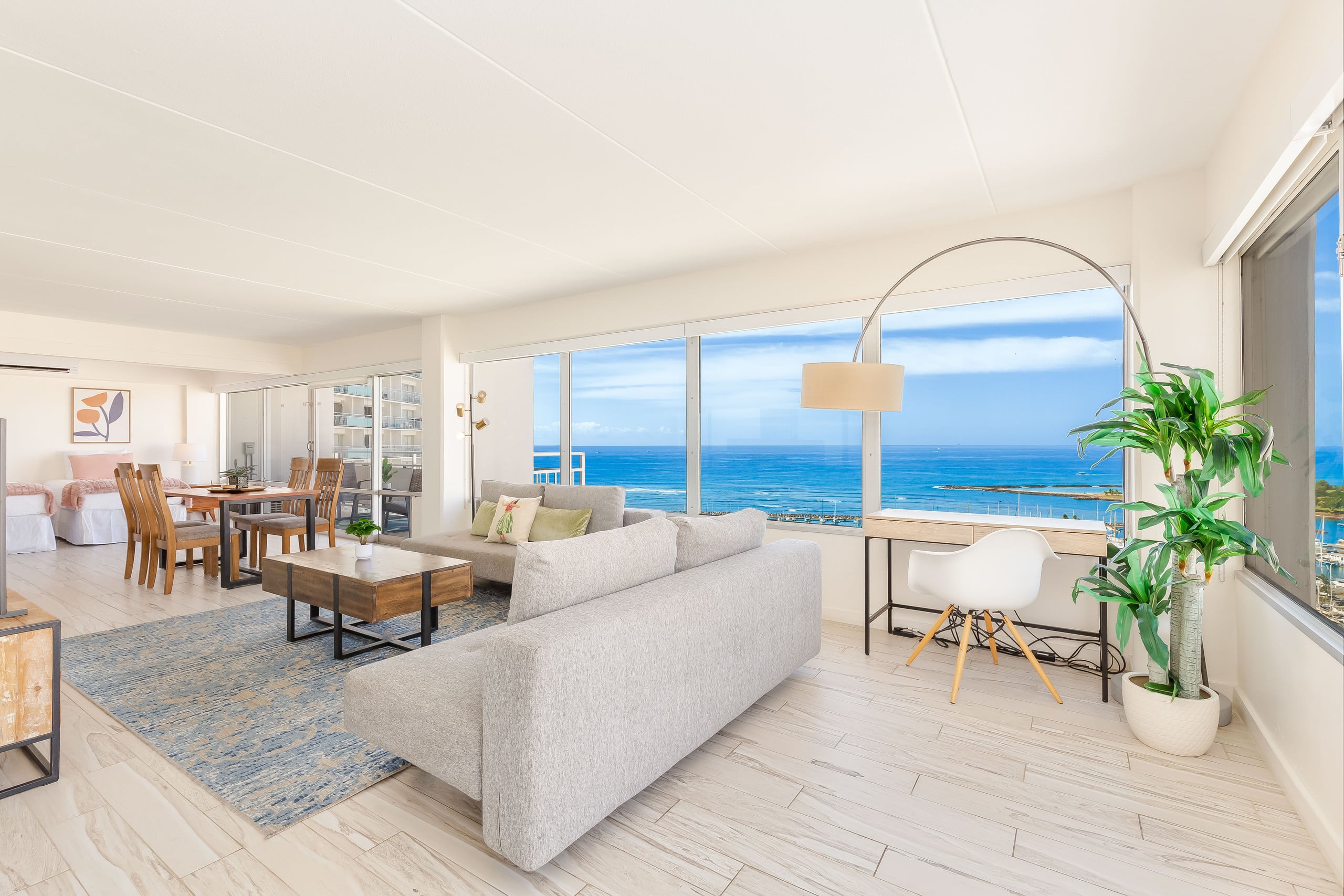 Ocean-Sunset Views Condo Steps Away from the Beach - Image 1