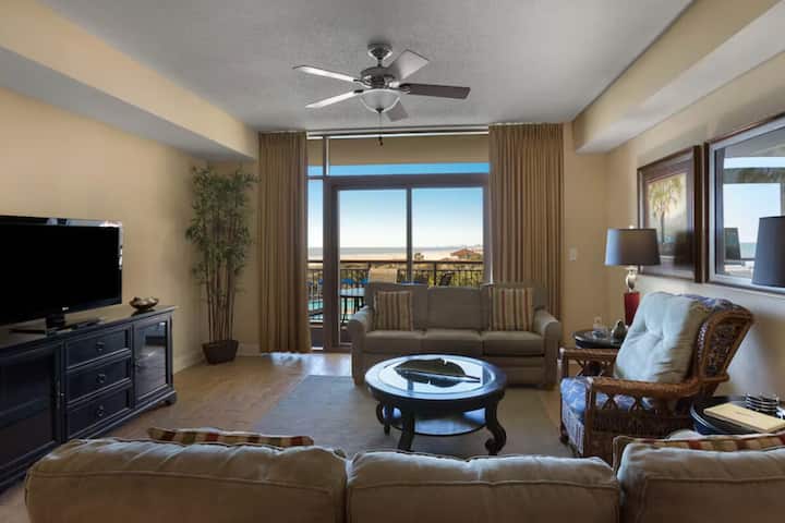 Oceanfront Family Villa | Near Shops & Attractions - North Myrtle Beach, SC