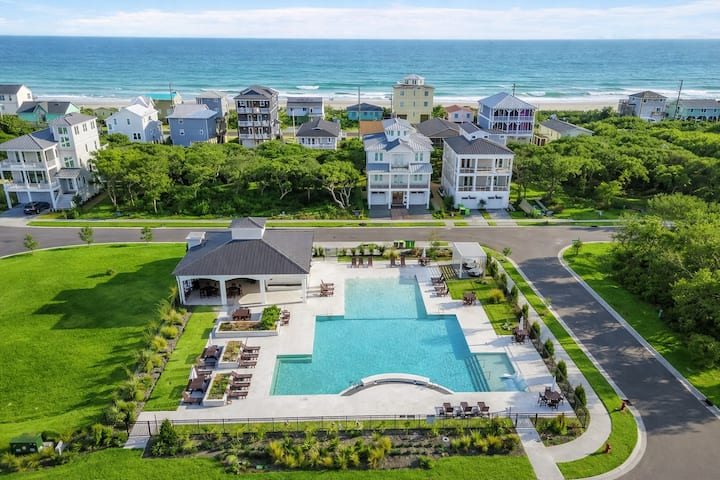 The Jolly Gator #212 - Topsail Beach, NC