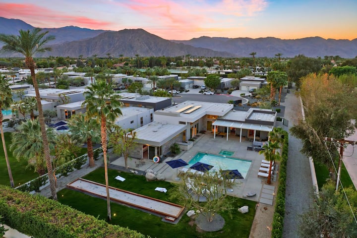 Sleeps 24 | 2 Luxury Villas | Polo Villas Mira - California