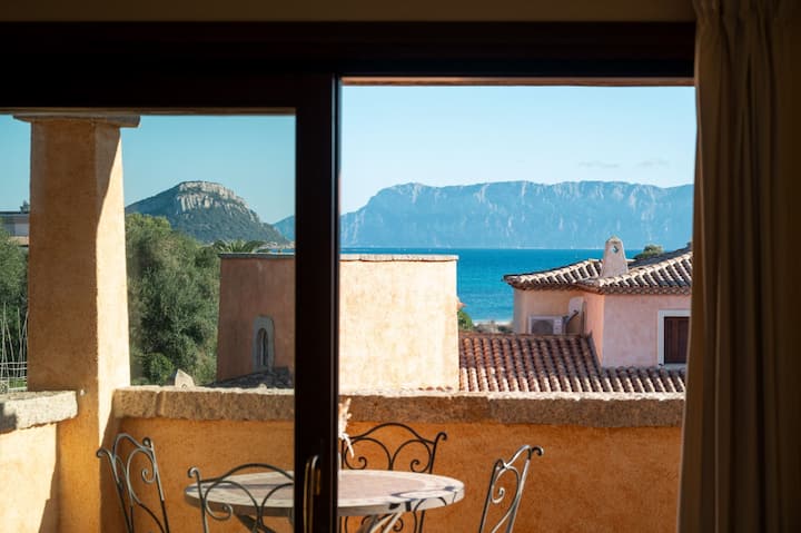Perlacea – Lovely Apartment With Sea View - Golfo Aranci