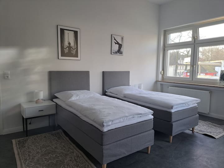 Großzügige 3 Zimmer 85qm Wohnung - Solingen