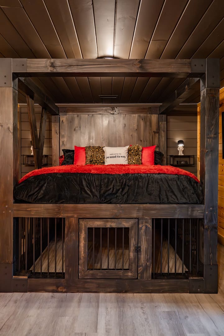 NEW! Fifty Shades Themed-Honeymoon Cabin