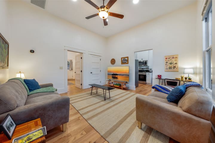 Historic Duplex | Near 4th & Congress | 1 Br 1 Ba - Tucson, AZ