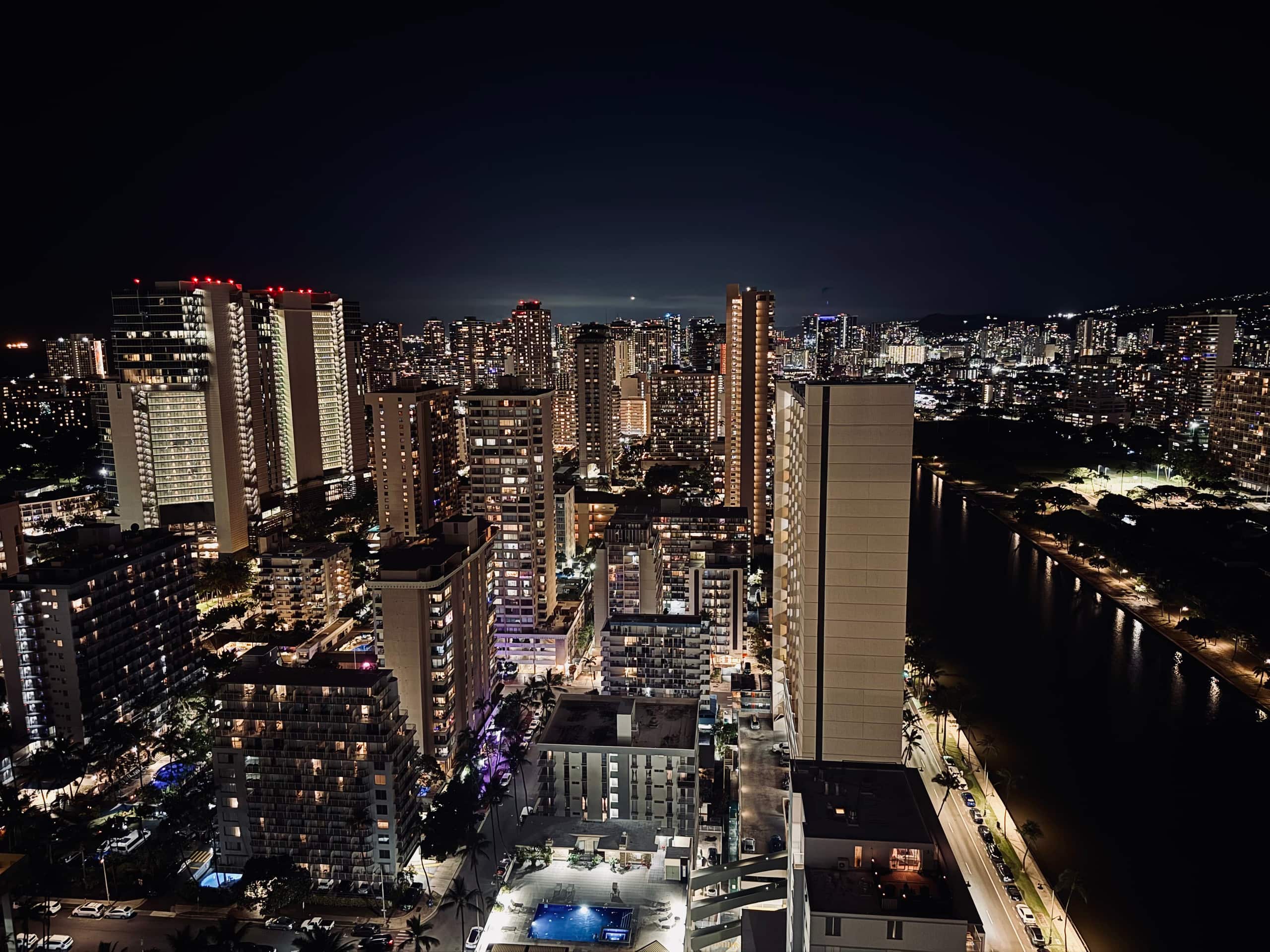 Newly Renovated, 39FL Chic Studio w/ Ocean Views - Image 27