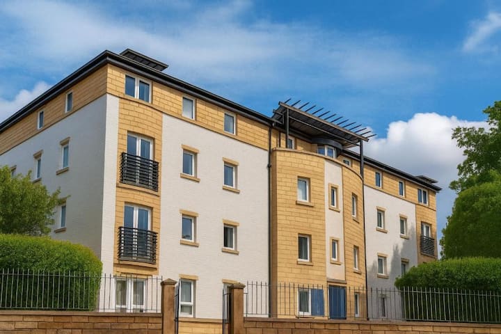 Studio Apartment - Edinburgh