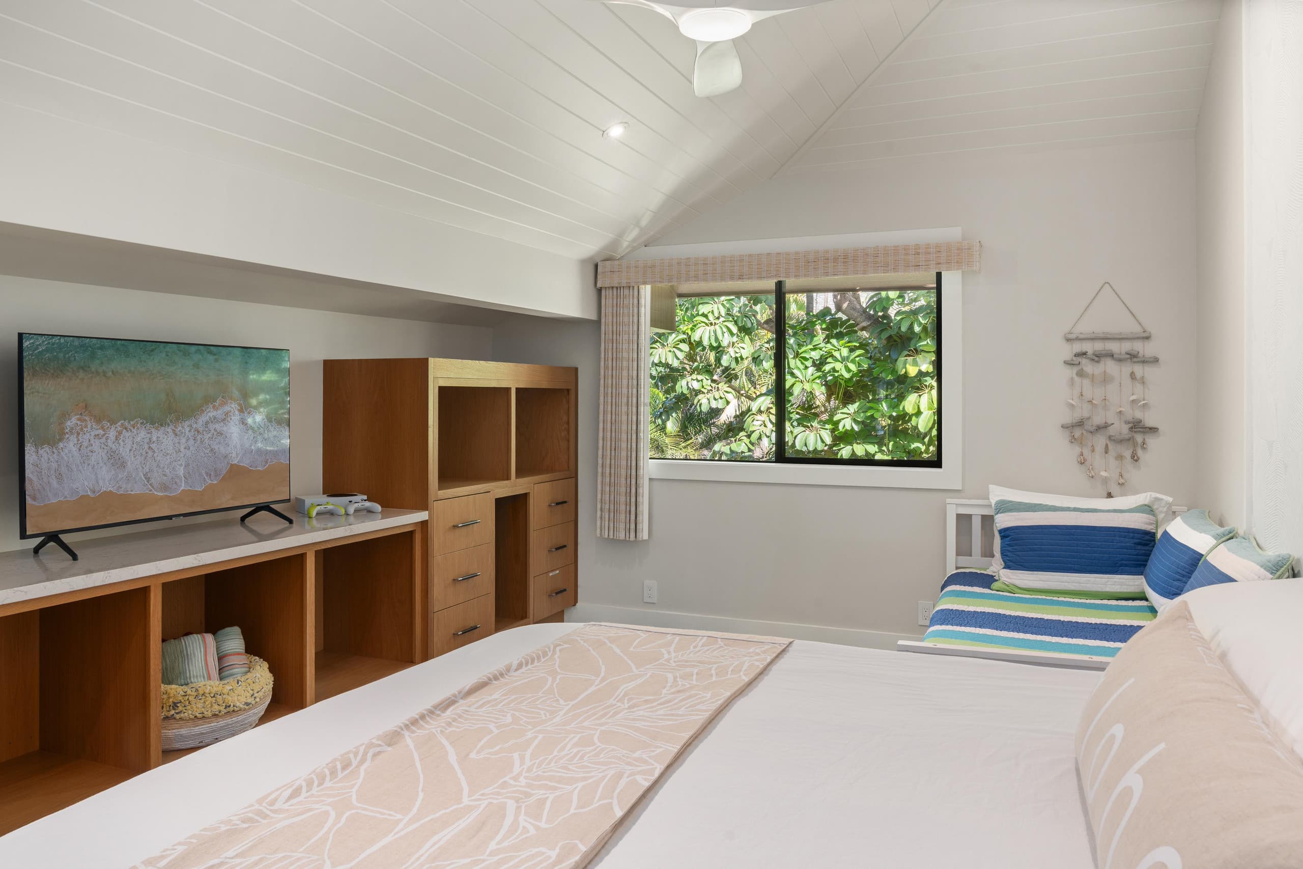Condo in Kihei · ★5.0 · 3 bedrooms · 5 beds · 2 private baths - Image 49