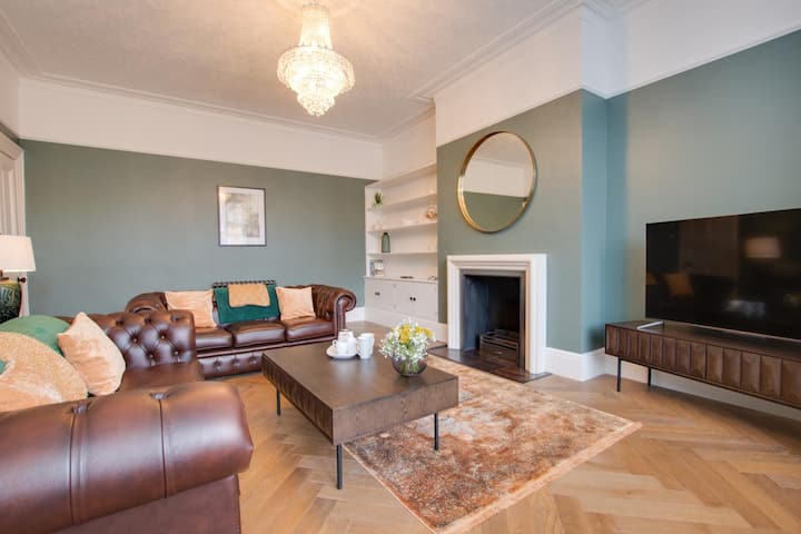 2 Bed In Scarborough (Oc-s043) - Scarborough
