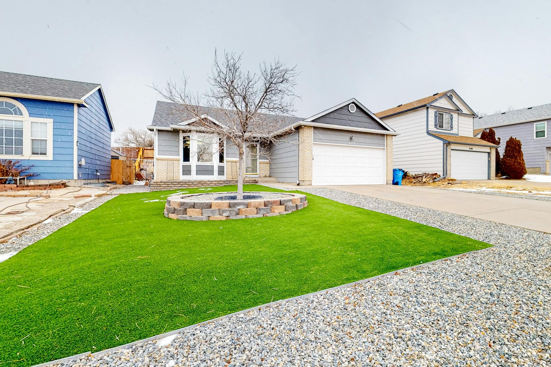 Springs Manor - Dog-Friendly Home • Sunset Mtn Vie