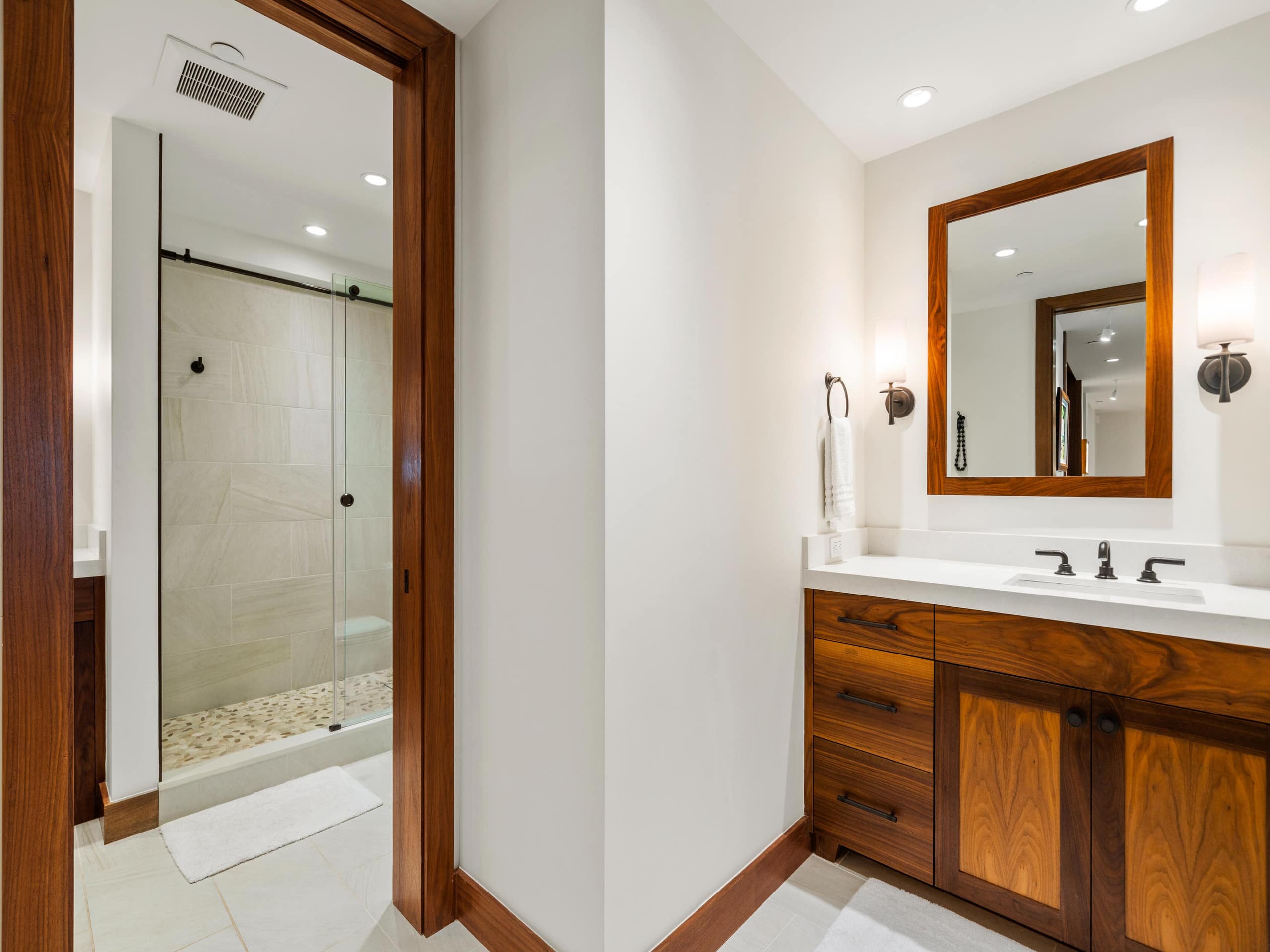 Live the Aloha Life w/ Ocean Views & Resort - Image 33
