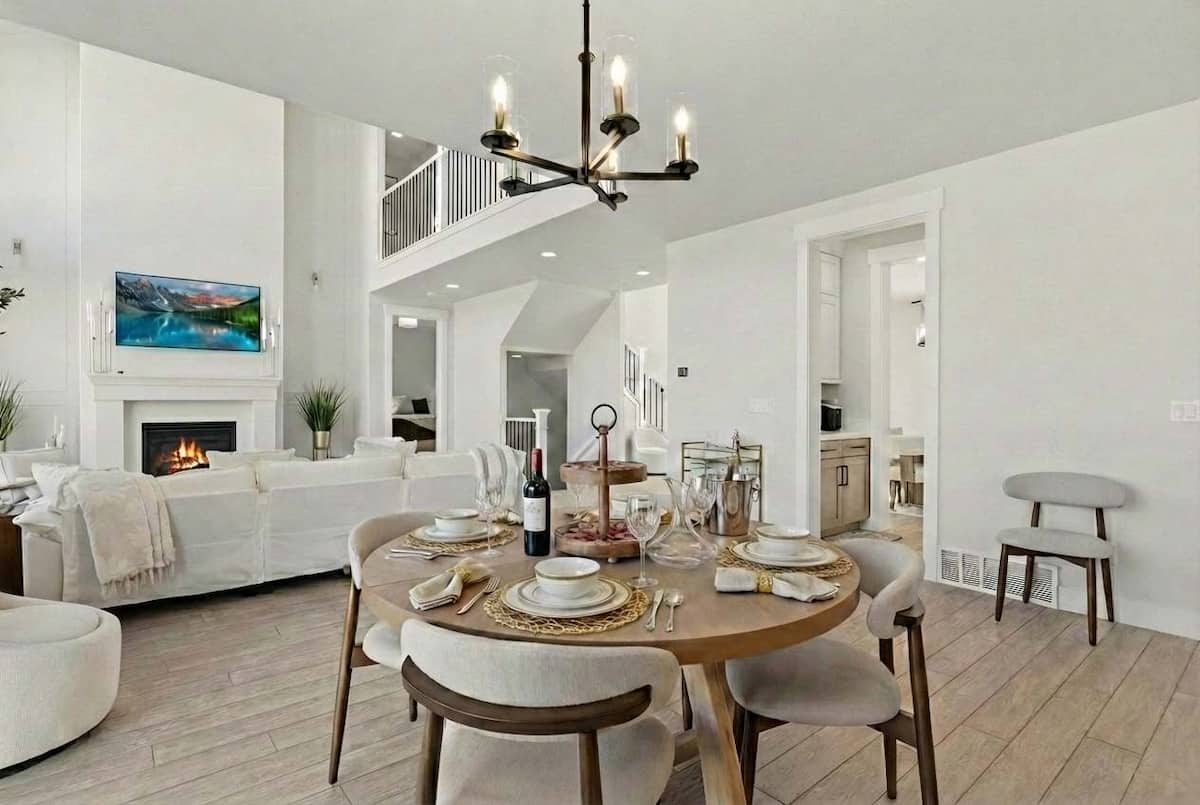 Great room with gas fireplace and mountain views