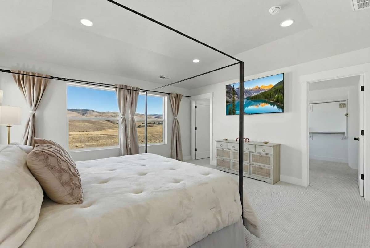 Bedroom with valley views