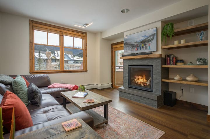 Zephyr Mountain Lodge 1318 | Ski In Ski Out - Winter Park, CO