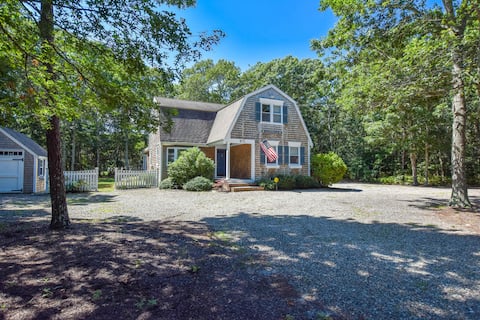 Amazing Backyard, Spacious, Dog Friendly!