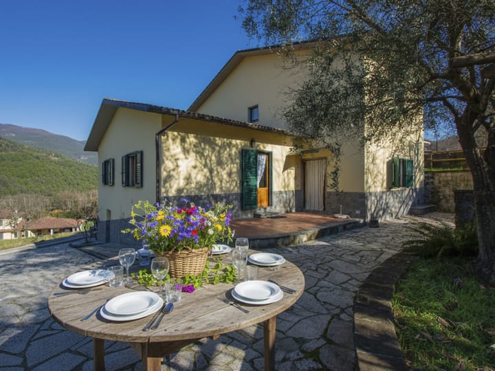 Pianaccio By Interhome - Castelnuovo di Garfagnana