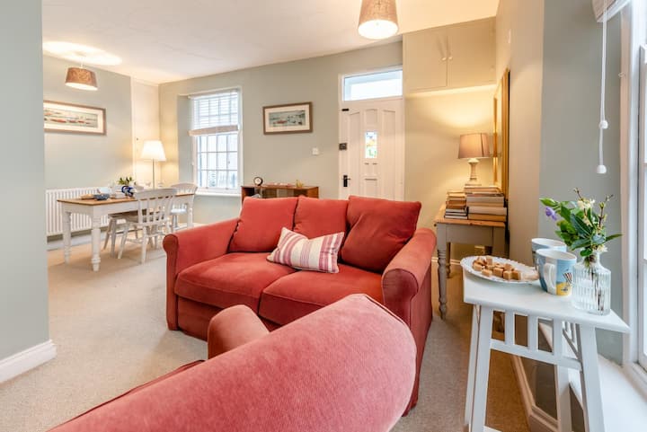 2 Bed In Appledore (Oc-paint) - Appledore