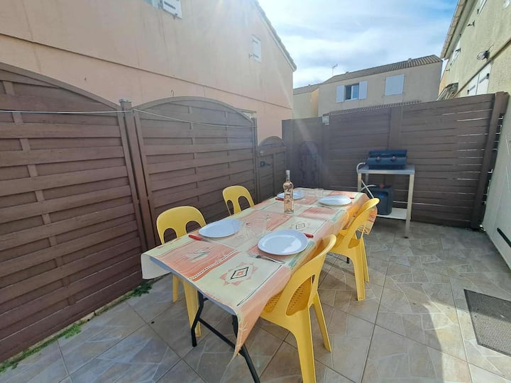 Petit Maison Mitoyenne, Résidence Avec Piscine - Marseillan