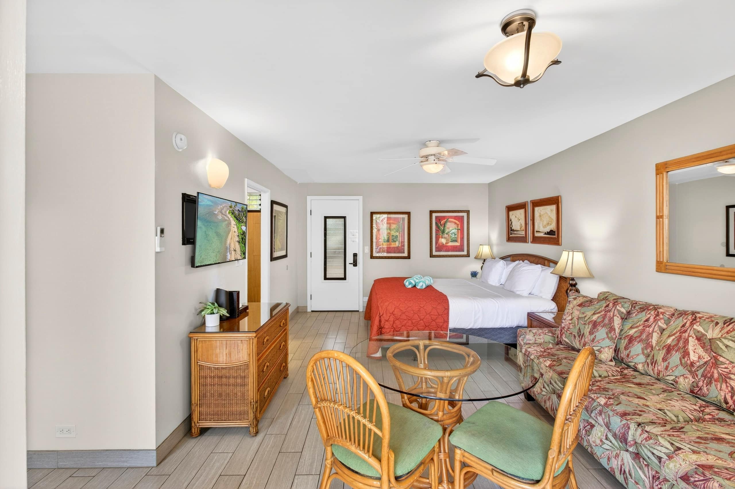 Gorgeous New Seaside Studio Retreat - Image 15
