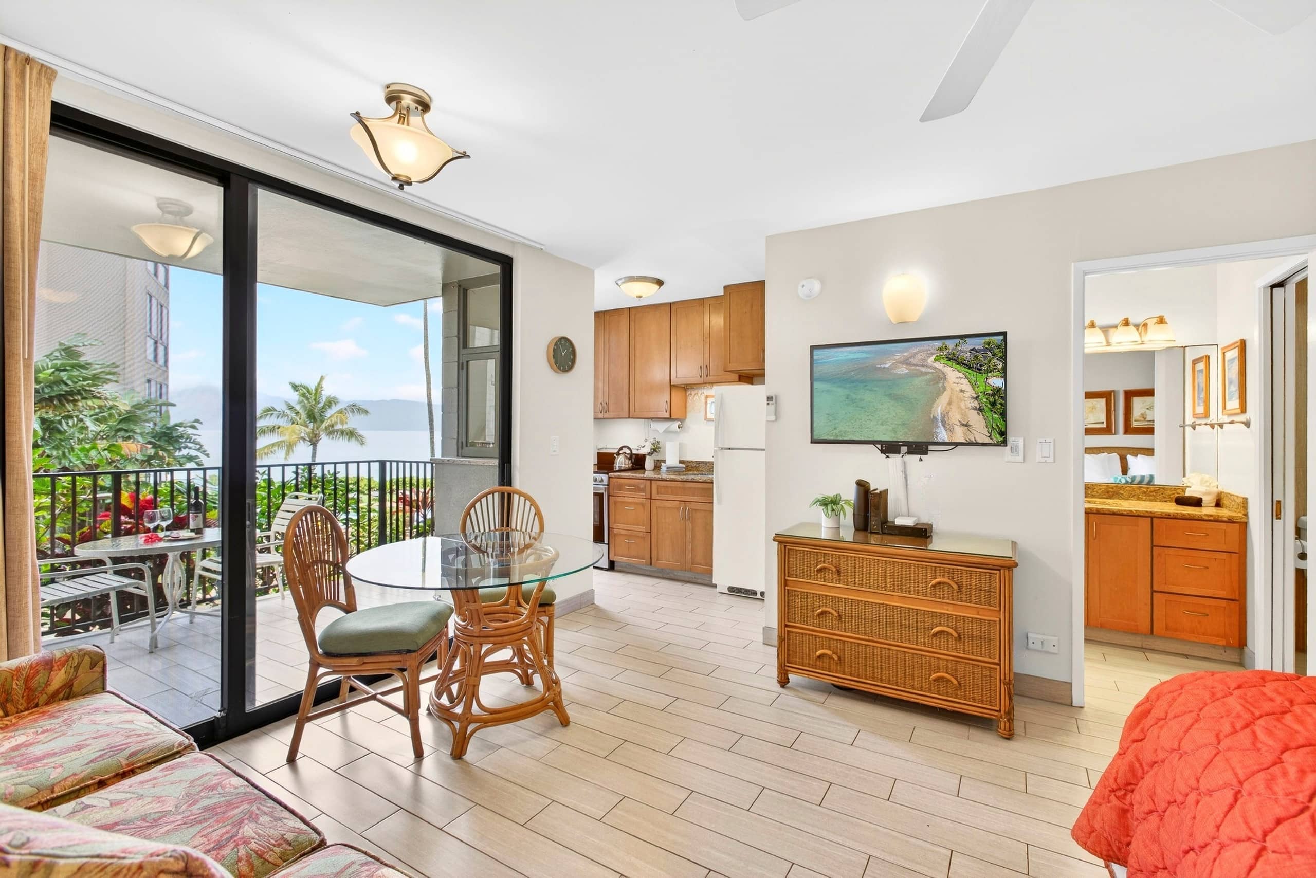 Gorgeous New Seaside Studio Retreat - Image 7