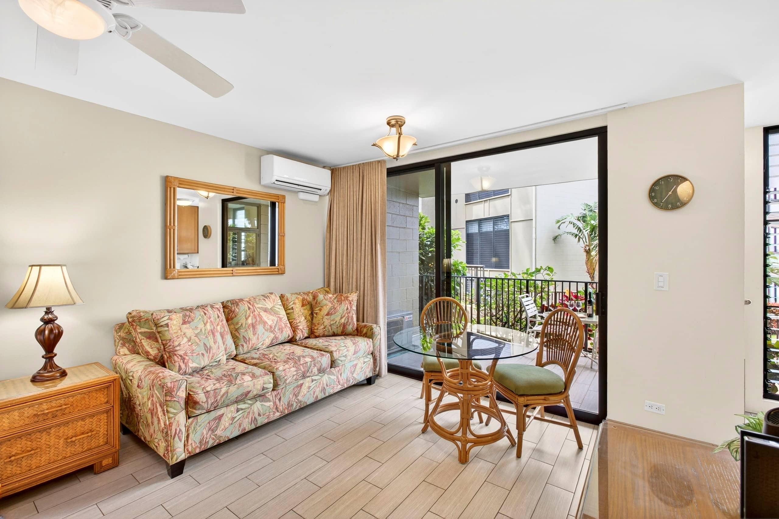Gorgeous New Seaside Studio Retreat - Image 14