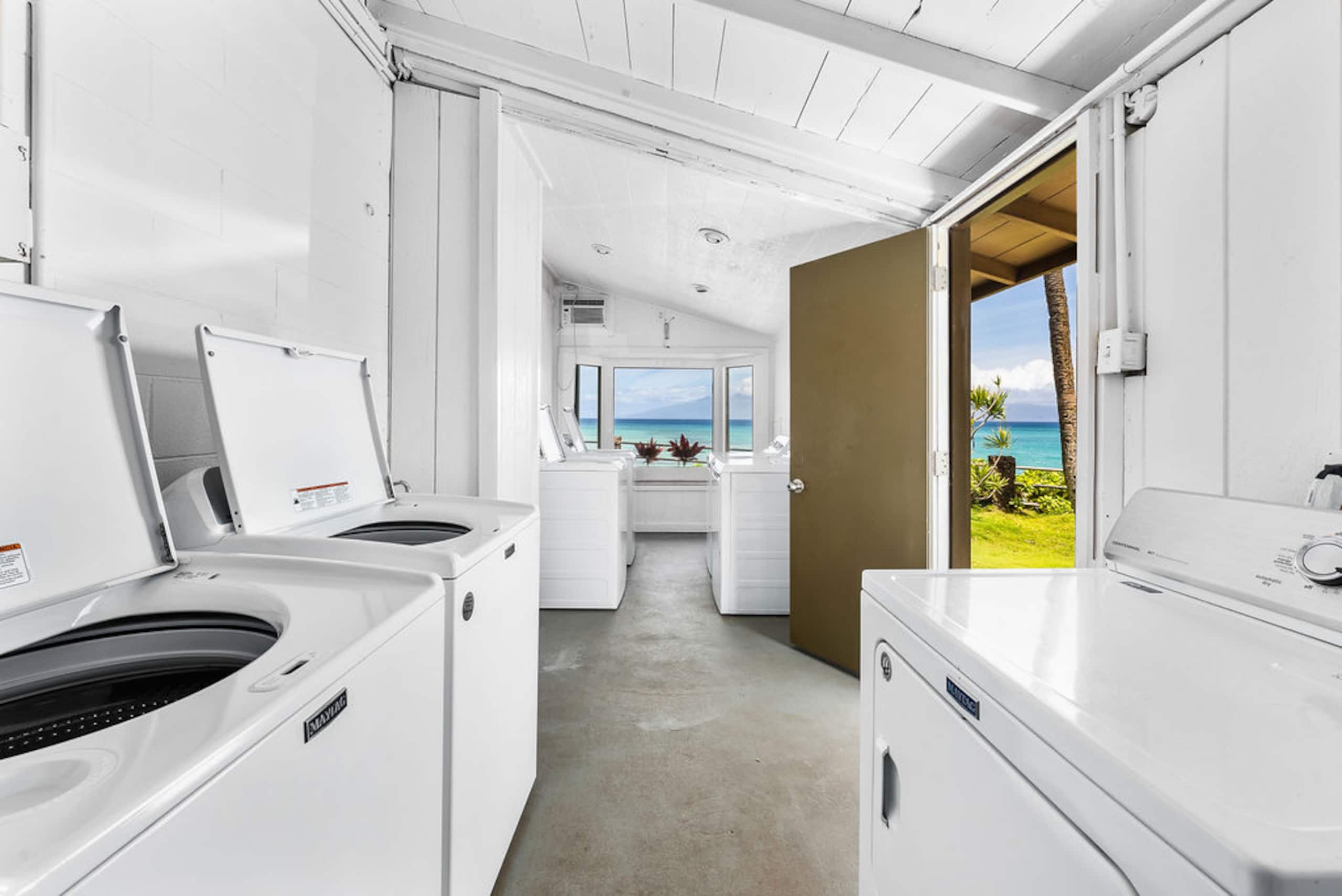 Studio with a million dollar view - Image 29